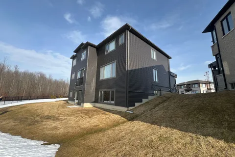 13 Del Ray Crescent, ON L9Z 0N7