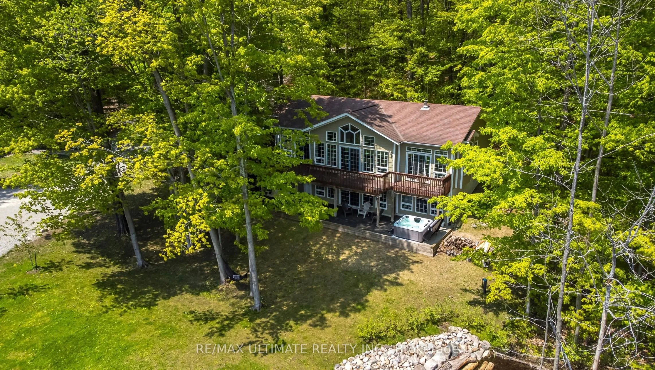 157 Farlain Lake Road, ON L9M 0B9
