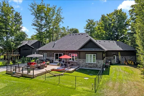 81 Spruce Street, ON L0L 1P1