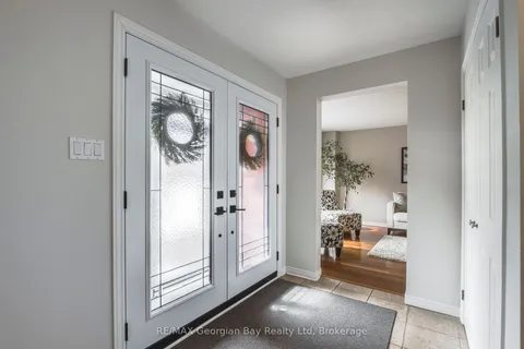 992 Dominion Avenue, ON L4R 1S9