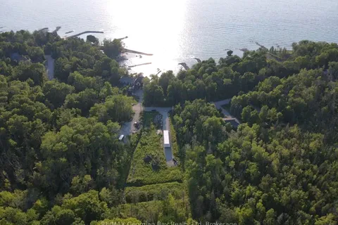 465 SILVER BIRCH Drive, ON L9M 0M5