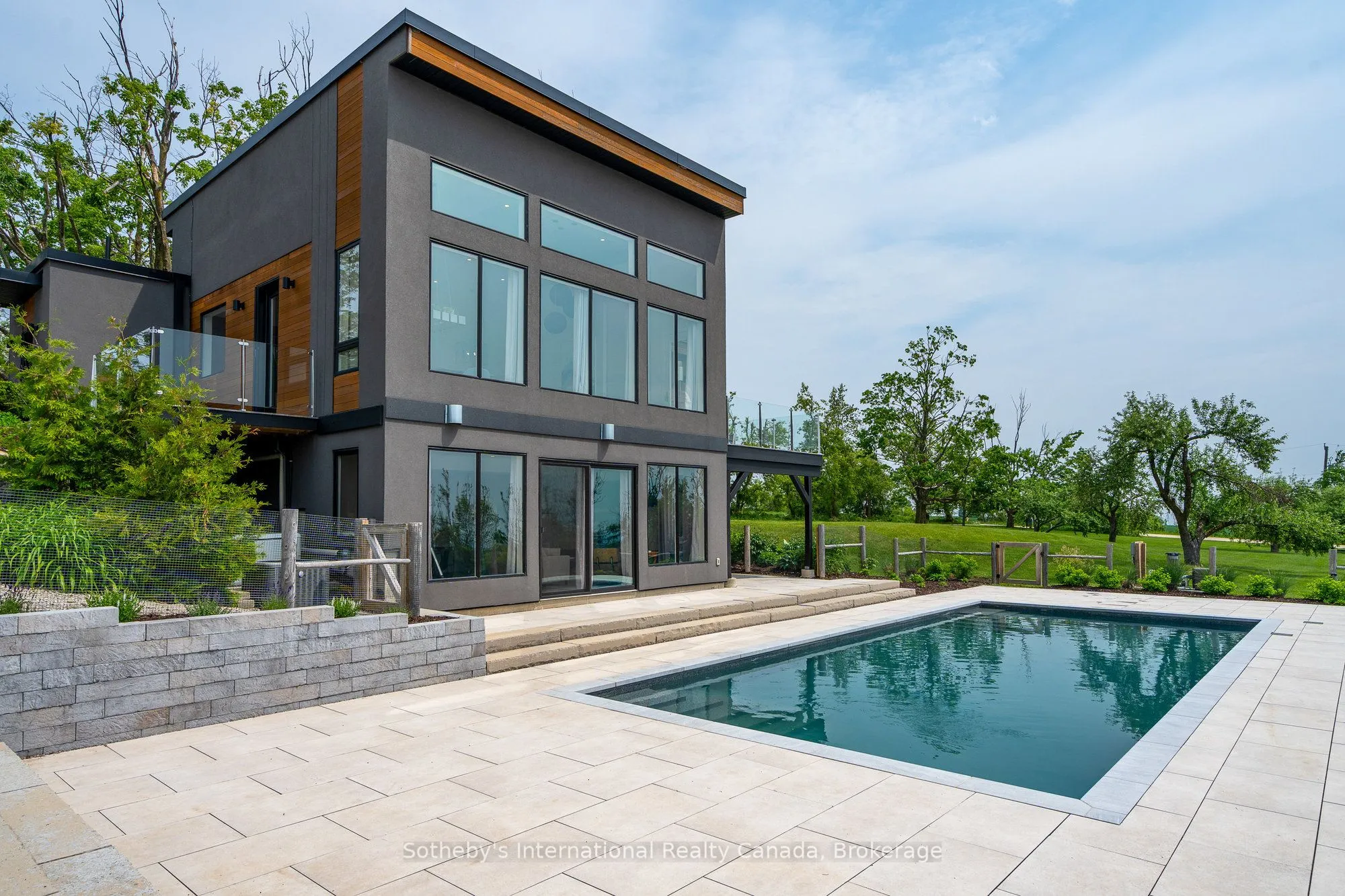 2566 5 Concession N/A, ON L0M 1G0