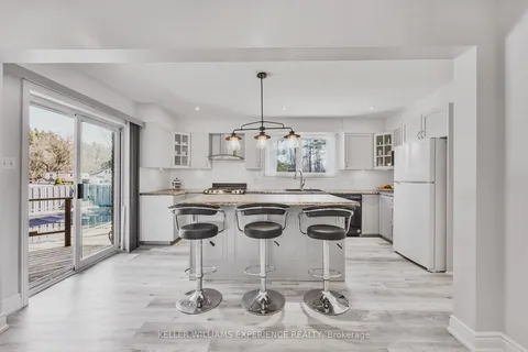 25 LAMERS Crescent, ON L0M 1N0