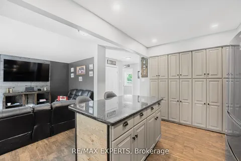 602 Scarlett Line, ON L4R 4K3