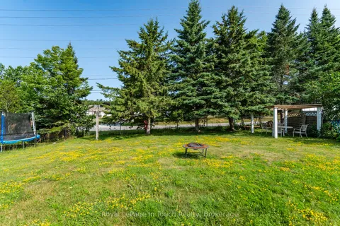 32 Bridle Road, ON L9M 1J5