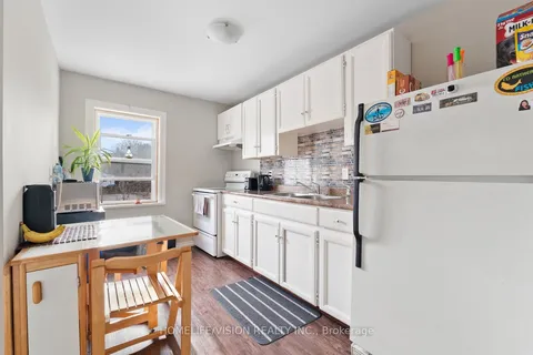 78 Front Street, ON L3V 4S3