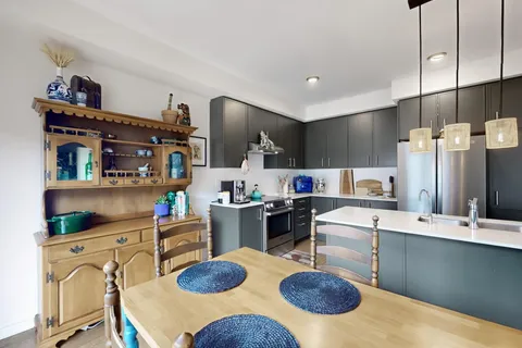 28 Gemini Drive, ON L9J 0P6