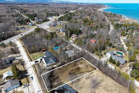 PT LT 2 PT 1 Downer Street, ON L9Y 0X2