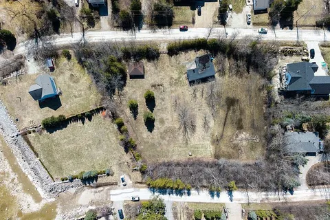 PT LT 2 PT 1 Downer Street, ON L9Y 0X2