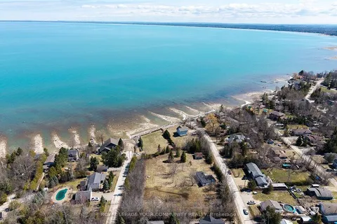 PT LT 2 PT 1 Downer Street, ON L9Y 0X2