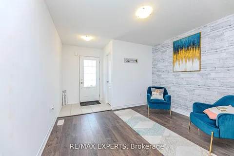 10 Brown Bear Street, ON L9J 0H8