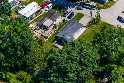 30 Lakeshore Road, ON L4R 0B9