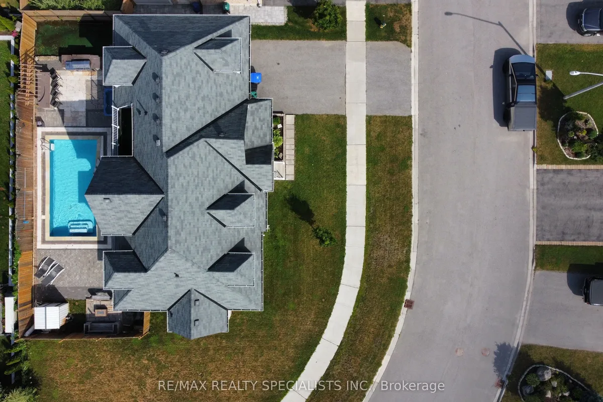 61 Riverwalk Place, ON L4R 0B4