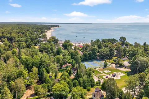 14 Domar Road, ON L0L 2J0