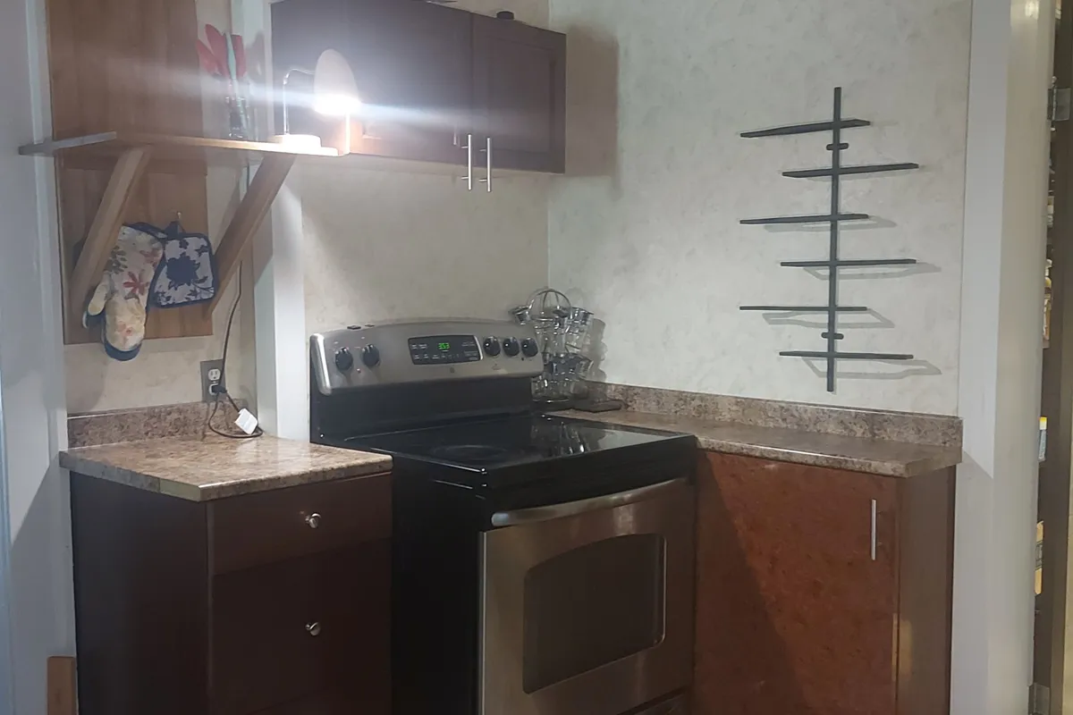 79 Patrick Street, ON L3V 5L3