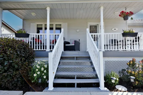 9 COPELAND Street, ON L9M 1K3