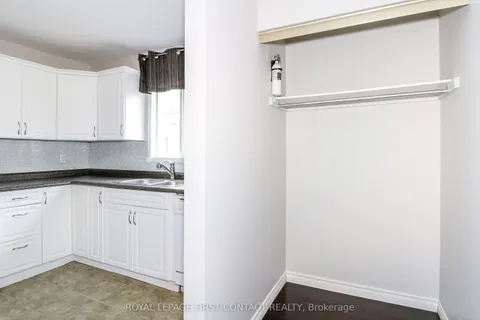 56 Mcconkey Place, ON L4N 6H3