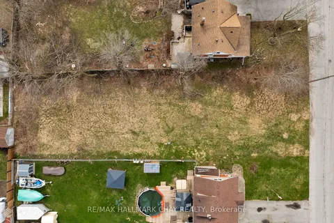 147 Peel Street, ON L4M 3L7