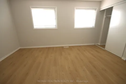 70 Commonwealth Road, ON L4M 0C9