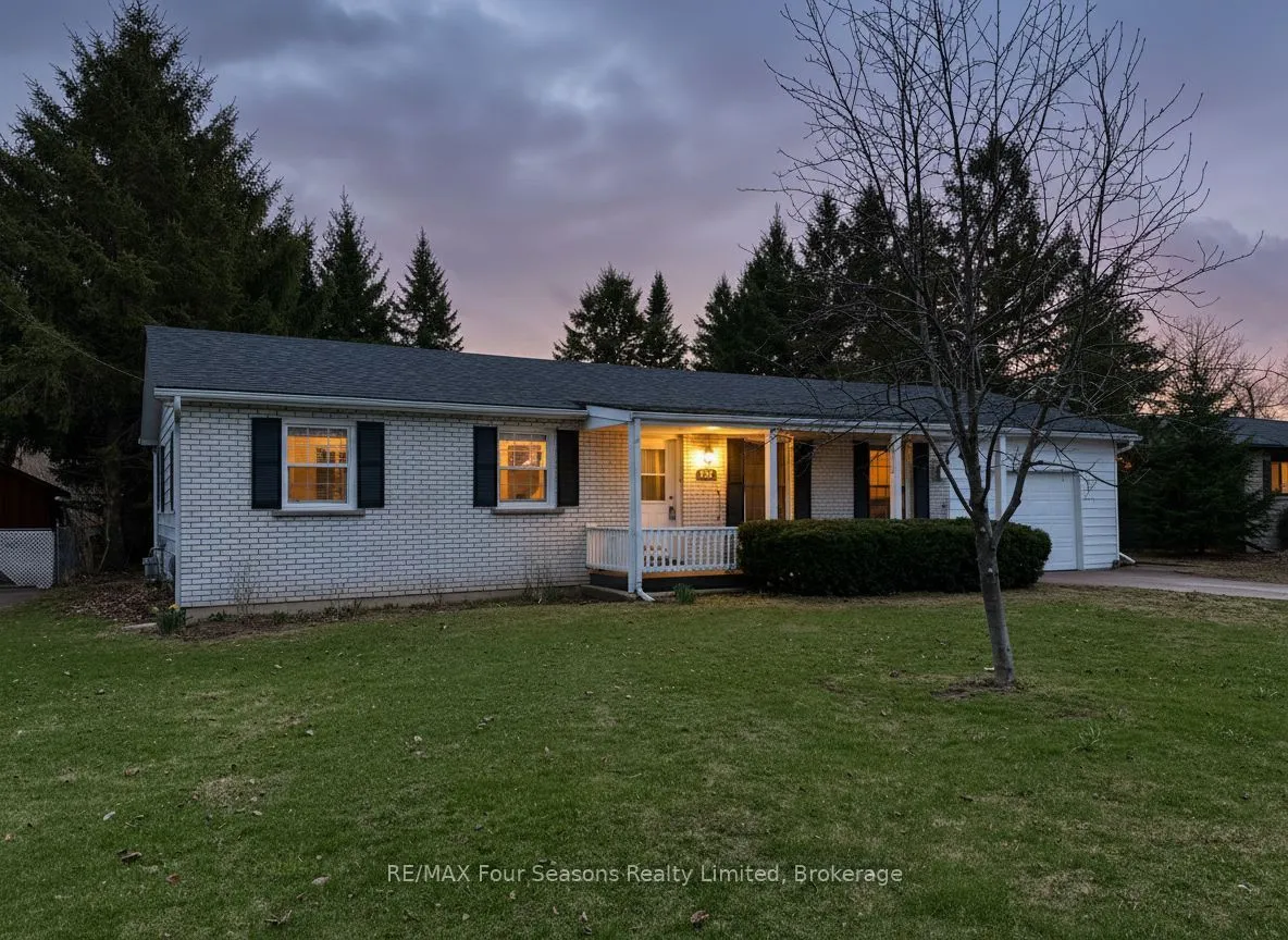 207 CHRISTOPHER Street, ON L0M 1S0