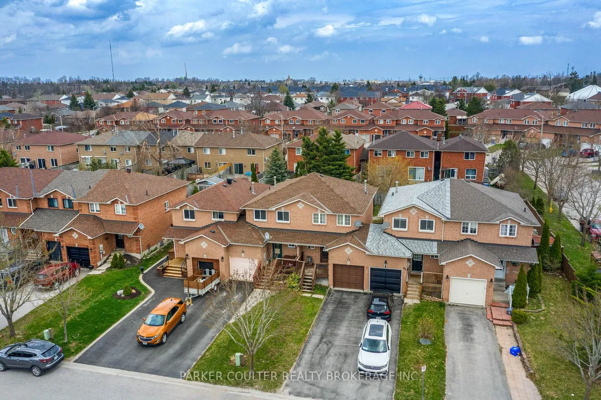 96 Lee Crescent, ON L4N 9Z1