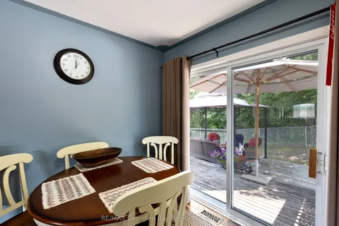 5 Easton Avenue, ON L0K 1R0