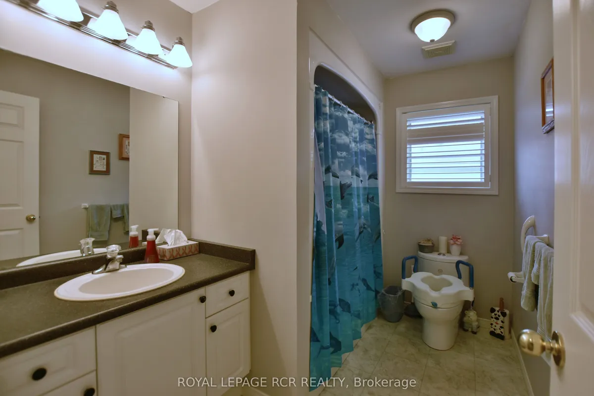 9 Indiana Avenue, ON L0L 2P0