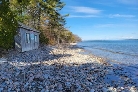 16 GIANT'S TOMB ISLAND N/A, ON L9M 1R2