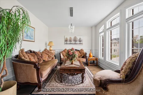 94 Ruby Ridge, ON L0L 2E0