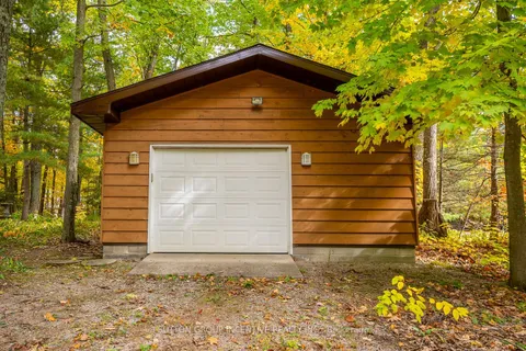 11 Bourgeois Court, ON L9M 0H3