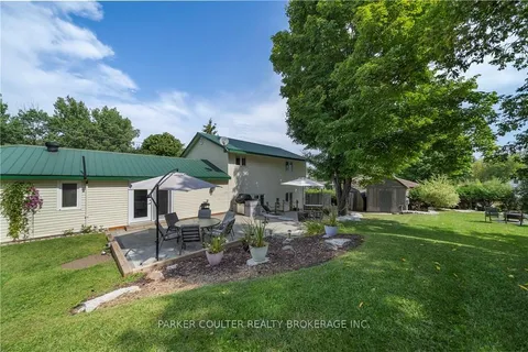 3 Earldom Boulevard, ON L0K 1R0