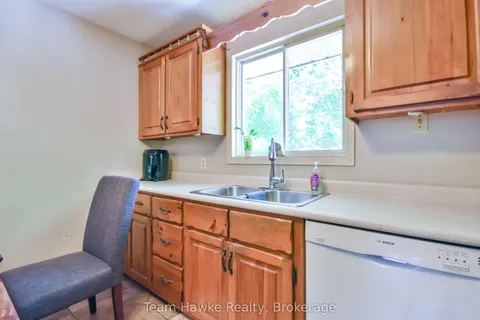 40 St. Laurent Boulevard, ON L9M 0J2