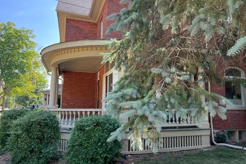 3 Wellington Street, ON L0M 1G0