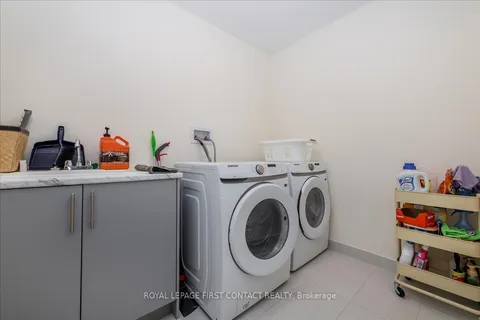 11 Calypso Avenue, ON L9X 2E1