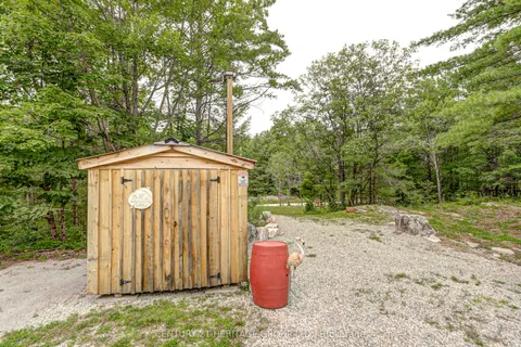 4411 Upper Big Chute Road, ON L0K 1E0