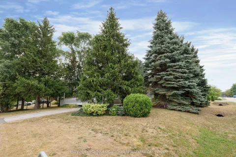 399 Spruce Street, ON L9Y 3H5