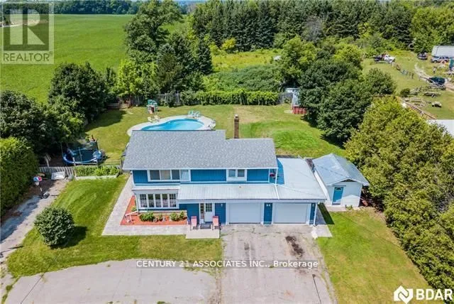 84 Balm Beach Road, ON L0L 2J0