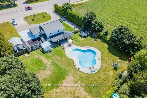 84 Balm Beach Road, ON L0L 2J0