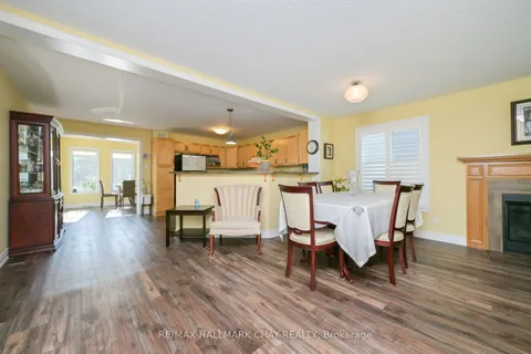 23 Sinclair Crescent, ON L3V 0L3