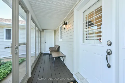 23 Sinclair Crescent, ON L3V 0L3