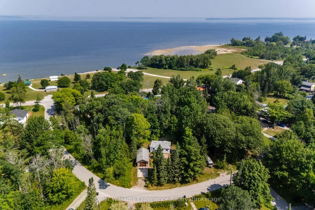 180&184 Silver Birch Crescent, ON L0K 1R0