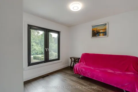 26 Glen Cedar Drive, ON L9M 0H8