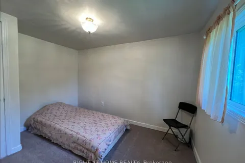 34 Broadview Street, ON L9Y 0X2