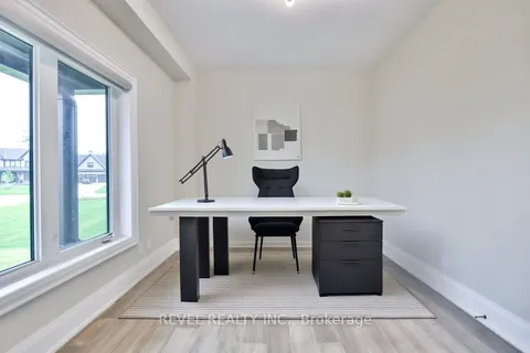 4 Clydesdale Court, ON L0K 1E0