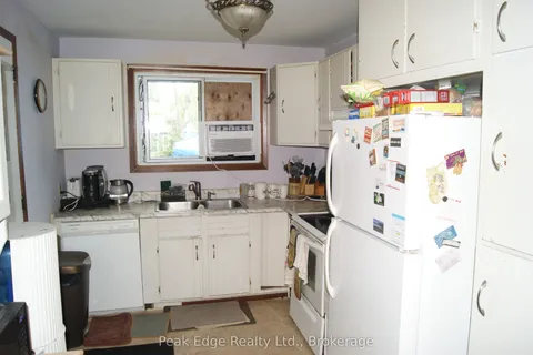 669 10th Line, ON L0L 1T0