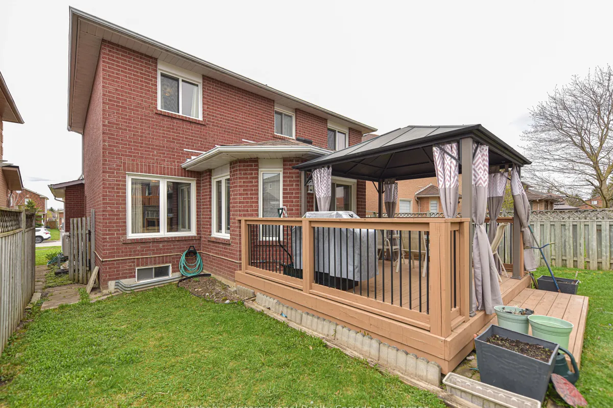 13 Burke Drive, ON L4N 7J3