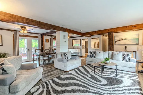 2447 Ridge Road, ON L0L 2L0