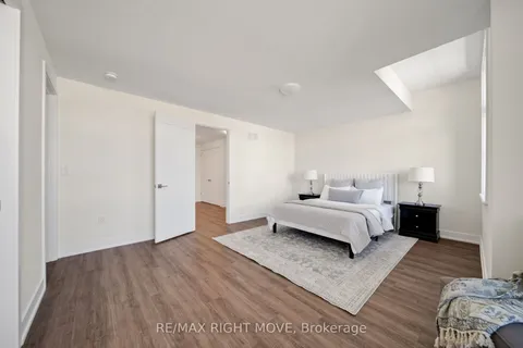 3194 Orion Boulevard, ON L3V 8M6