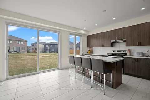 165 ROSANNE Circle, ON L9Z 0N1