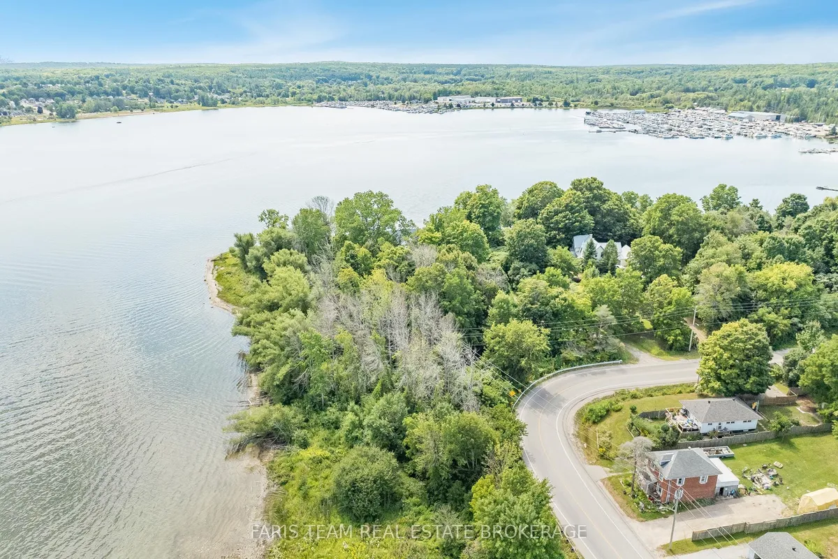 243 Champlain Road, ON L9M 1S2